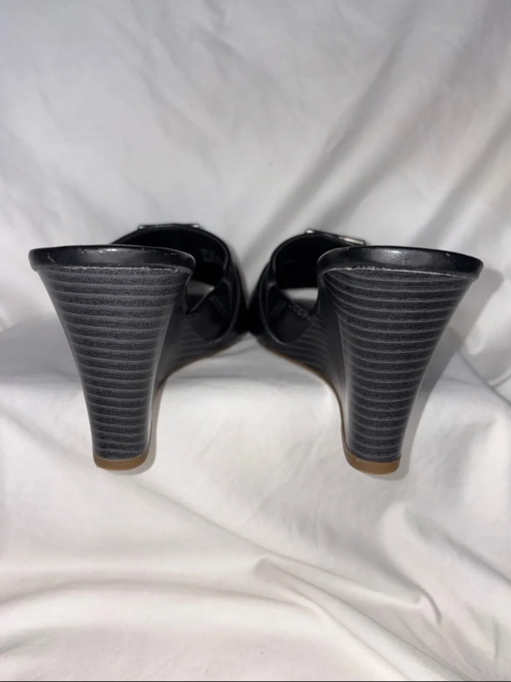 New York & Company Black Wedge Slide Sandals with Silver Buckle Sz 11
